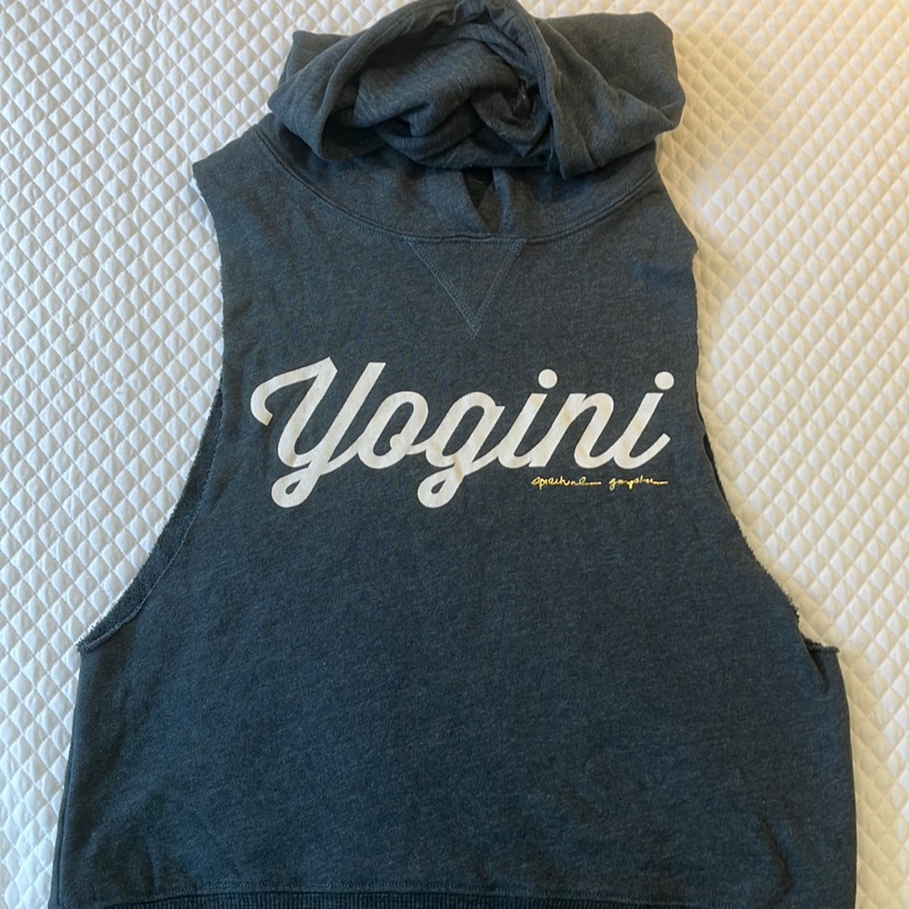 Spiritual Gangster Yogini Sleeveless Hoodie size Small